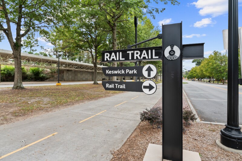 Building Photo - 5300 Peachtree Rd