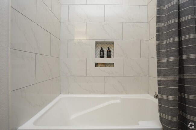 Building Photo - Elevate Your Everyday in the City