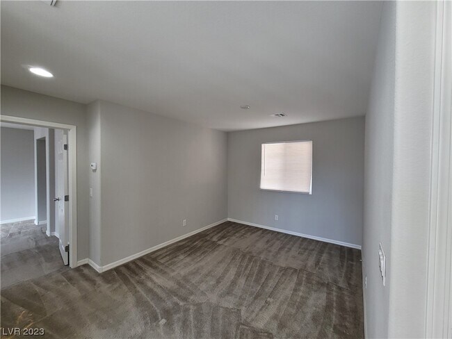 Building Photo - 10449 Forked Run St
