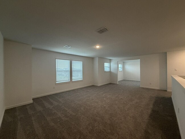 Building Photo - 4727 Bay Vista Dr