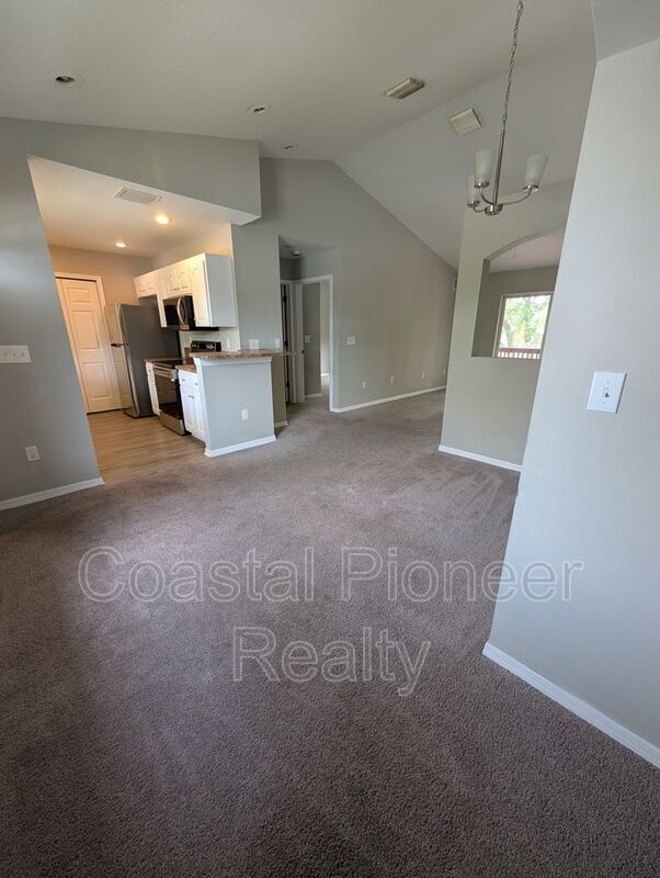 Building Photo - 9019 Cochise Ln