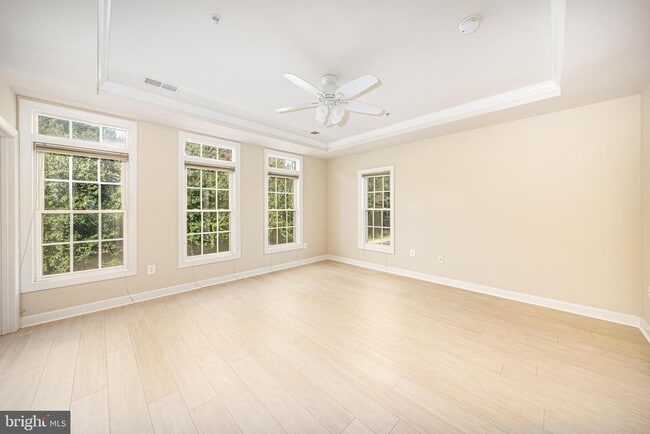 Building Photo - 3687 Spring Hollow Ln