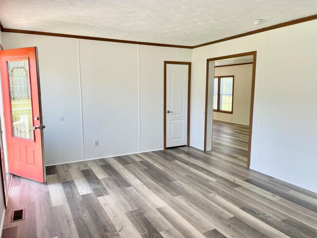 Building Photo - 11582 Charity Ln