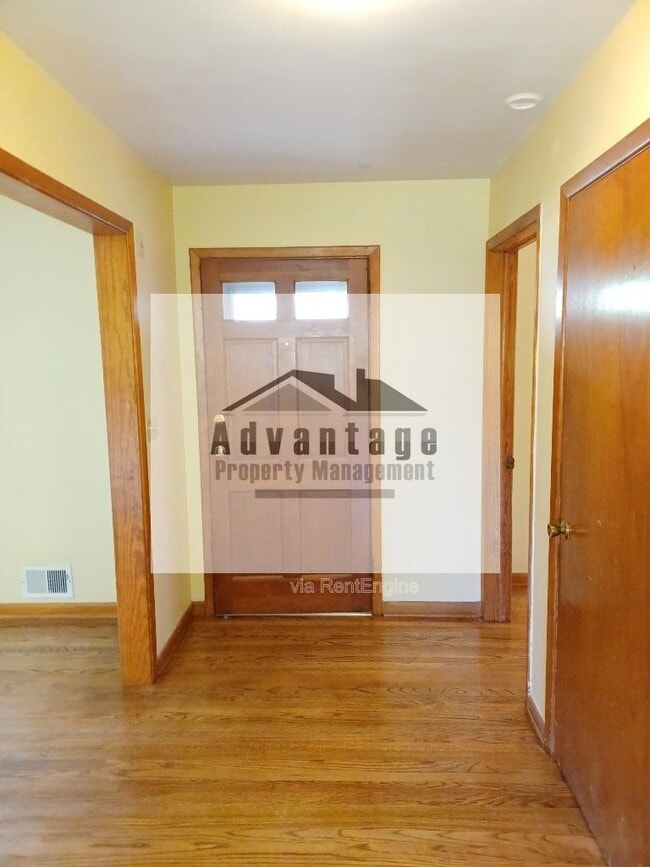 Building Photo - 180 Fayette Ave