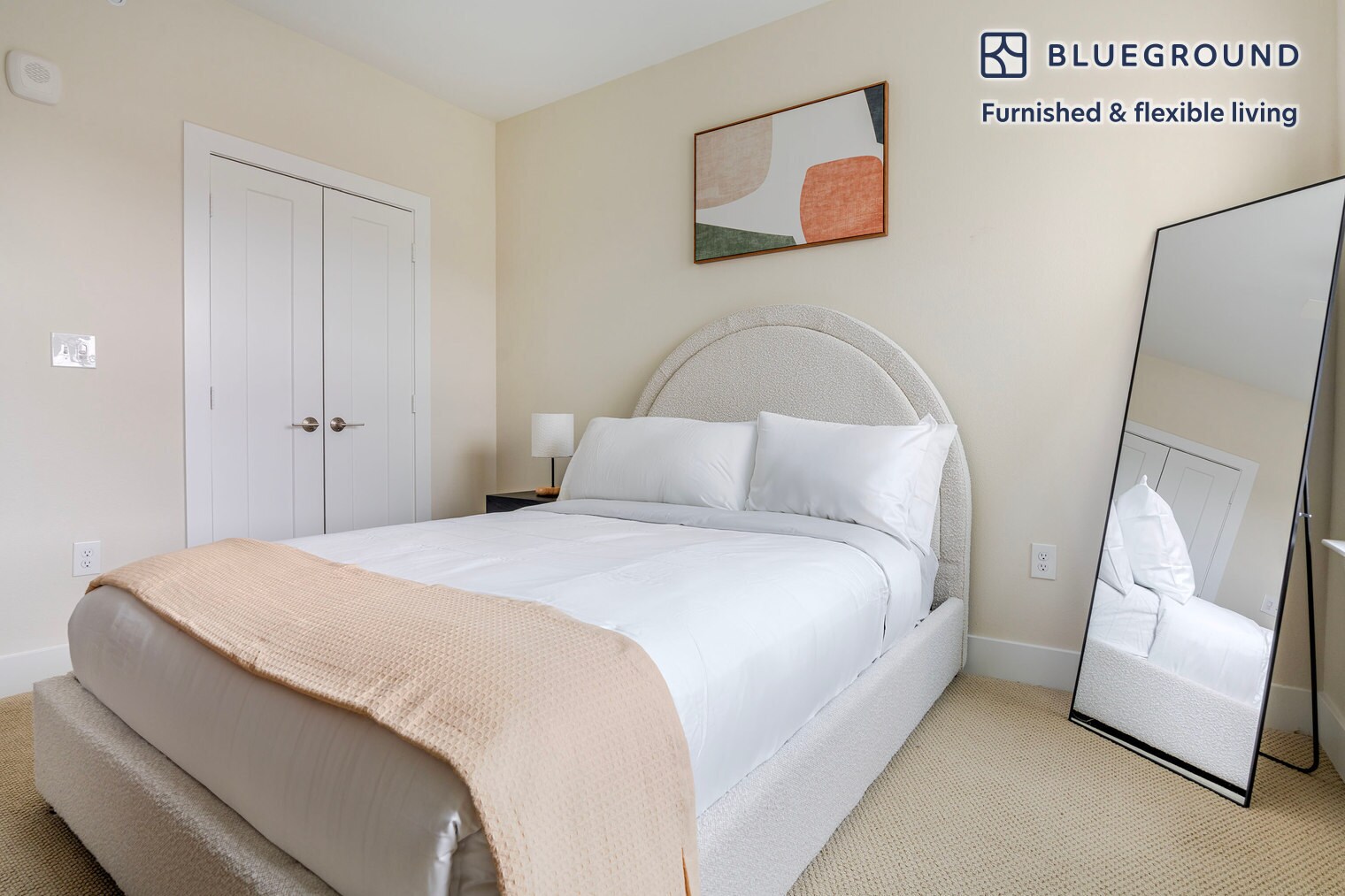 Building Photo - 1501 W Howard Ln