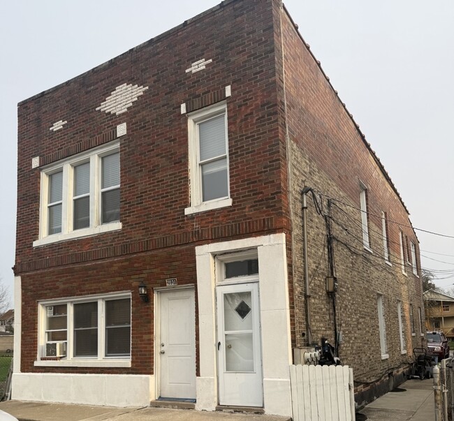 Primary Photo - 2031 New St