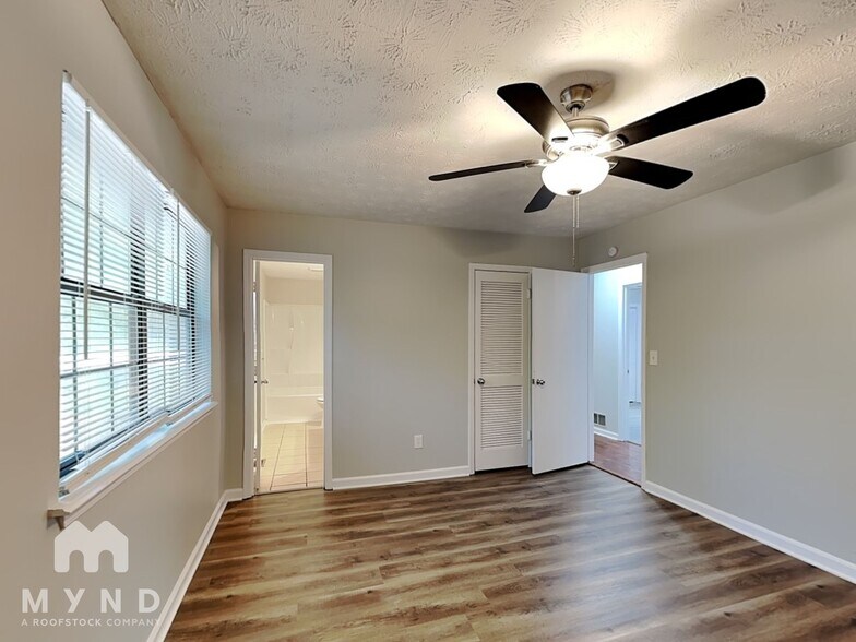 Building Photo - 2682 Winding Creek Dr