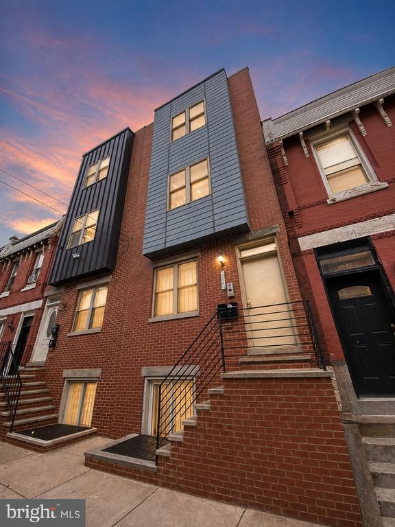 Building Photo - 2020 N Carlisle St