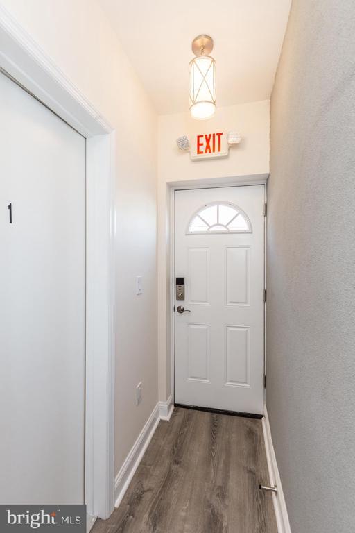 Building Photo - 537 N 33rd St