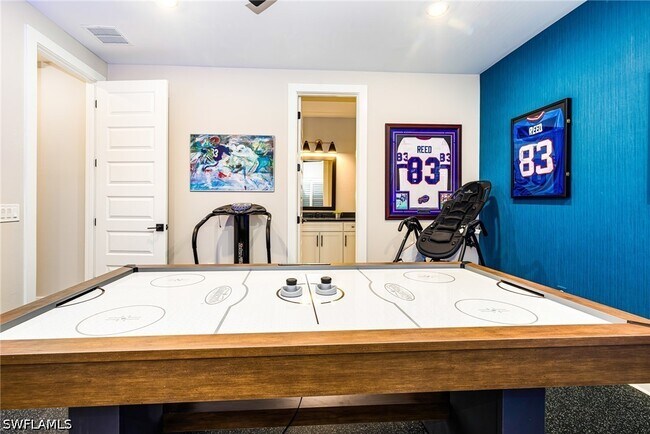 Building Photo - 20888 Napa Lp