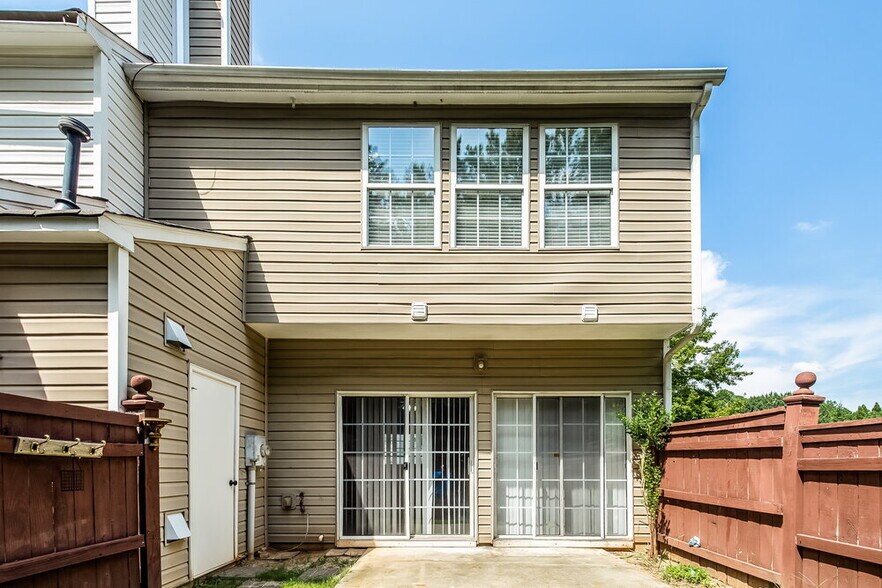 Building Photo - 4645 Valais Ct