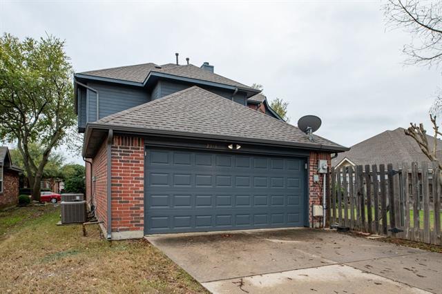 Building Photo - 2313 Dampton Dr