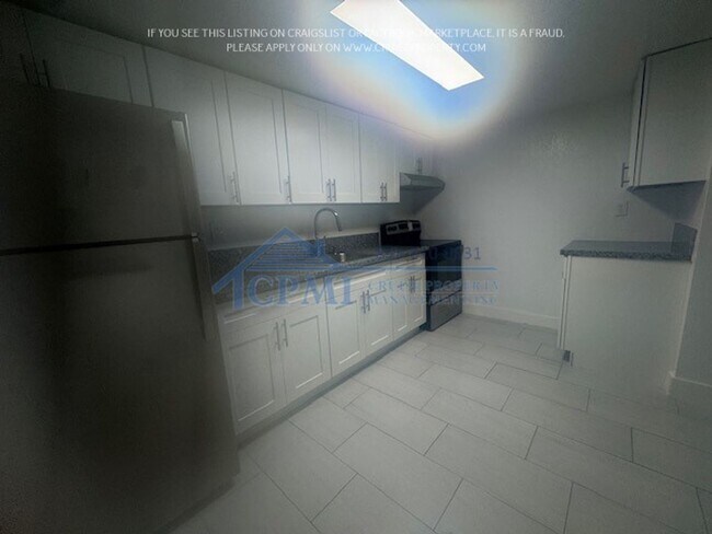 Interior Photo - 3810 SW 60 Ave Davie, FL 33314