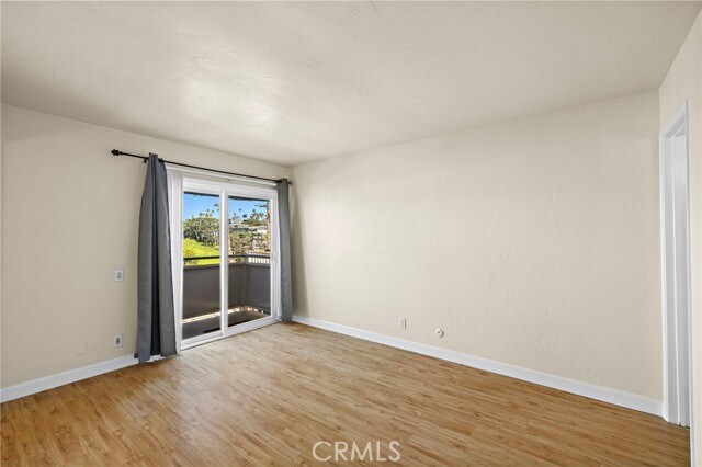 Building Photo - 229 W Escalones