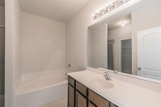 Building Photo - 6152 Nathan Creek Dr