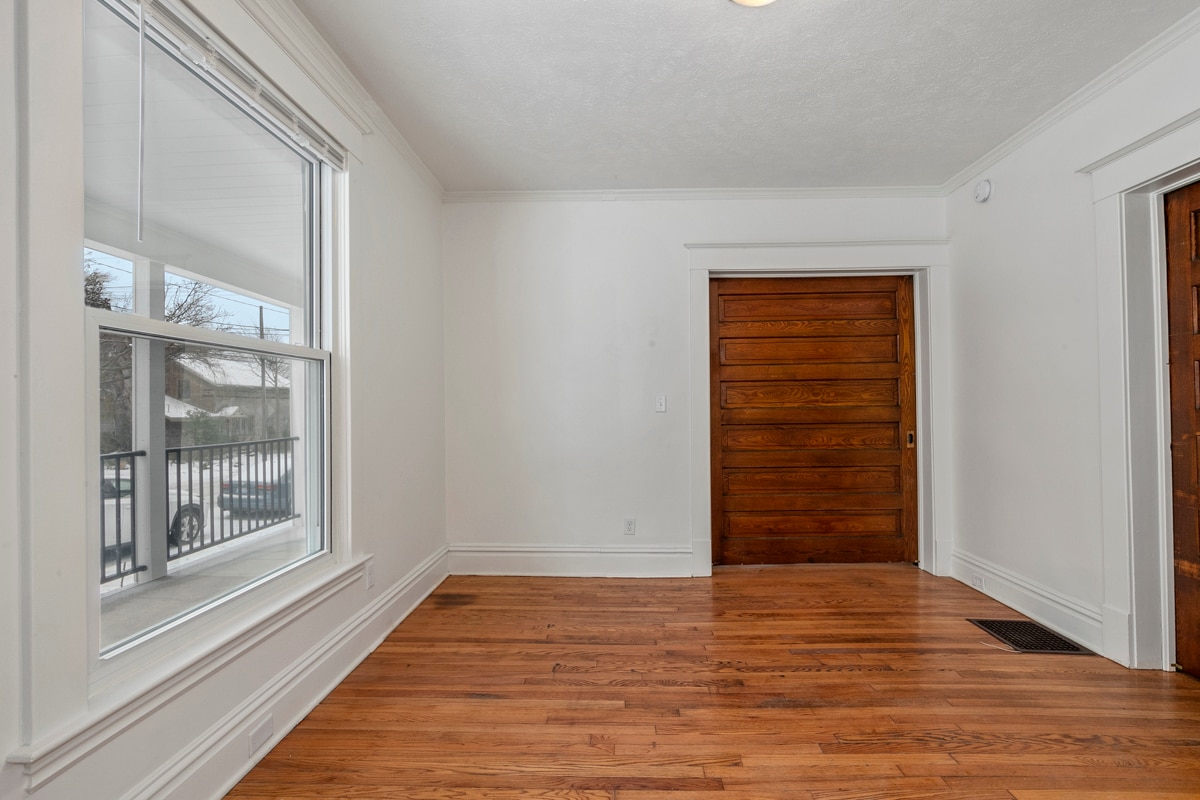 Building Photo - 411 6th St NW