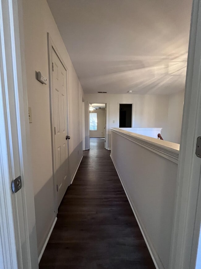 Building Photo - 4024 Palmetto Dr