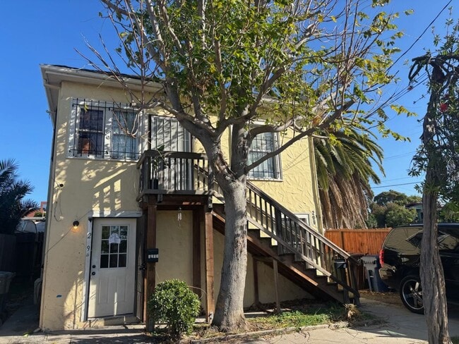 Primary Photo - 209 J St