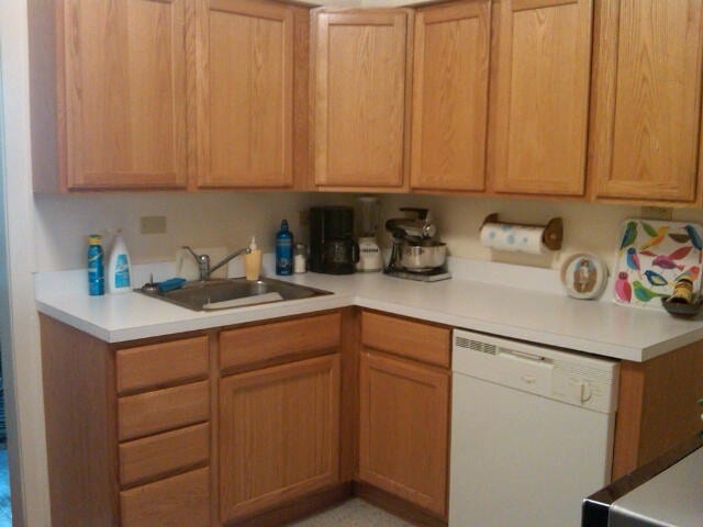 Building Photo - Sunny Lincoln Square