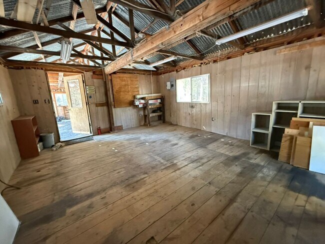 Building Photo - Peaceful 2-Bedroom with Den Home on Over an Acre with Private River Trail 3 Bedrooms | 2 Bathroom...