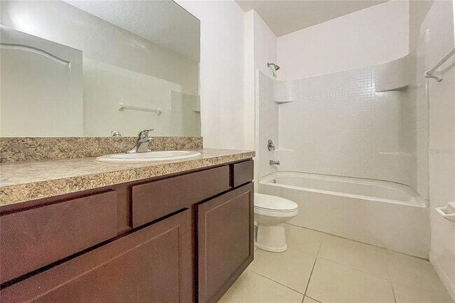 Building Photo - 14606 Potterton Cir