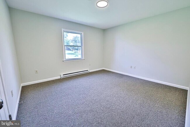 Building Photo - 13929 Green Mountain Dr