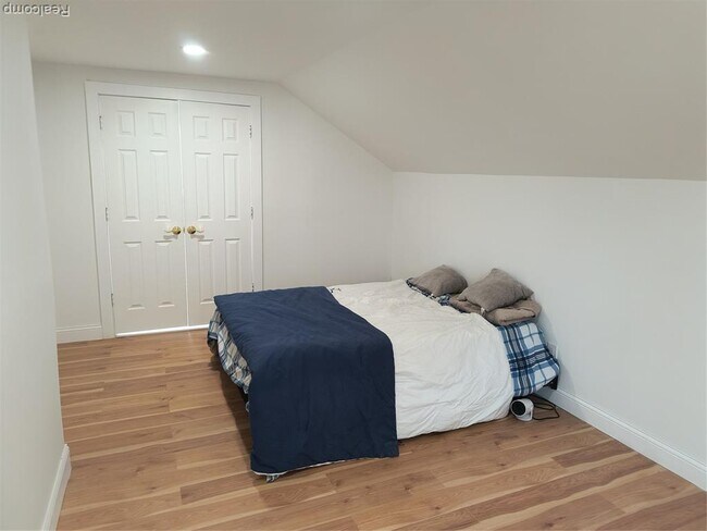 Building Photo - 19650 Buffalo St