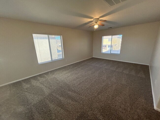 Building Photo - 22538 W Hadley St