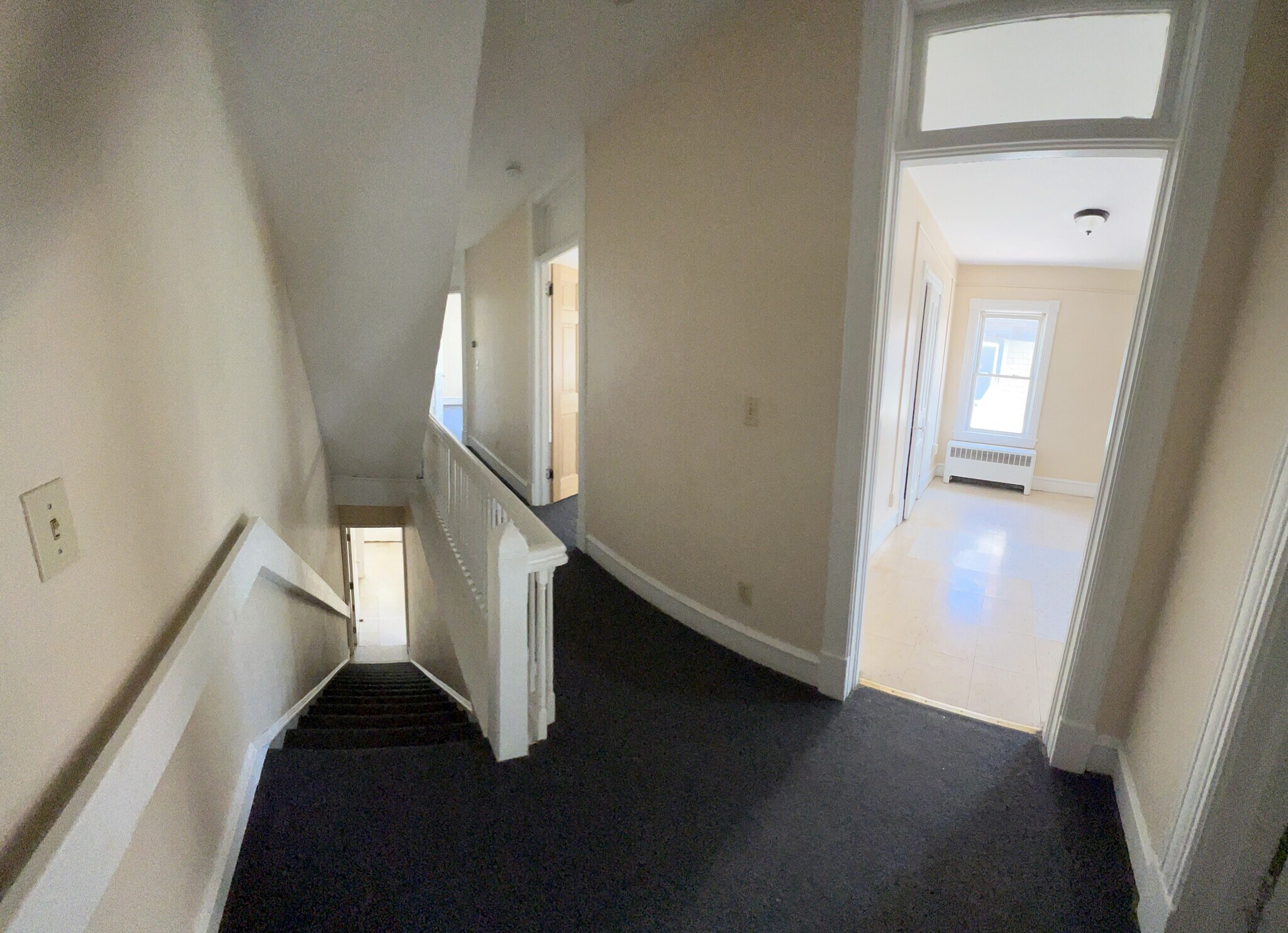 Building Photo - 11 Hickok Pl