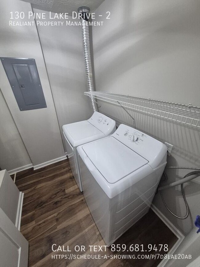 Building Photo - 130 Pine Lake Dr