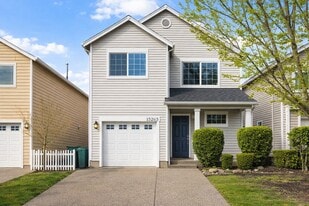 Building Photo - 15265 NW Nightshade Dr