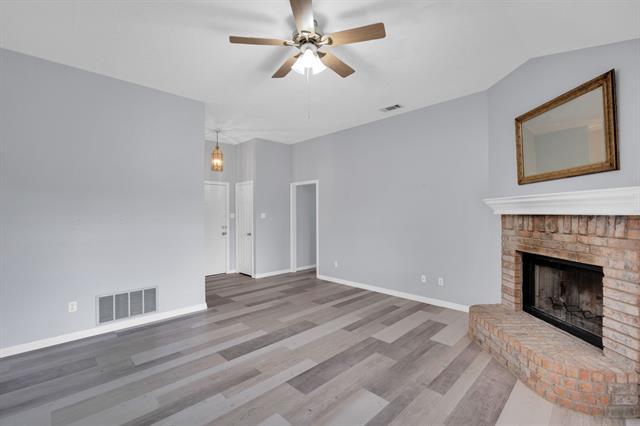 Building Photo - 209 Alesha Rd