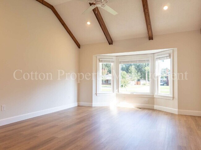 Building Photo - 4602 Terry Ln