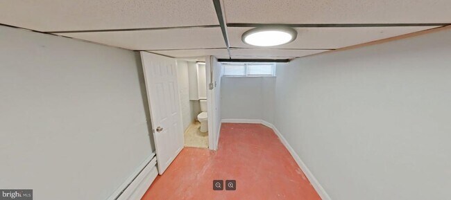 Building Photo - 6459 N 16th St