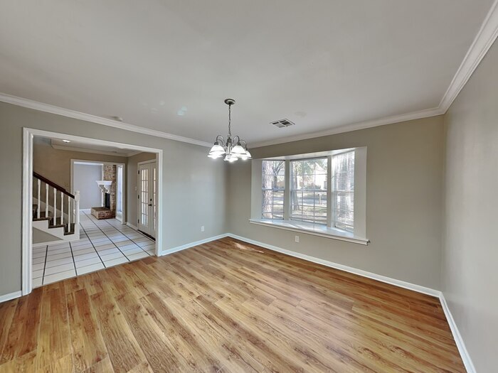 Building Photo - 1906 Tucumcari Dr