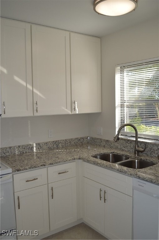 Building Photo - 26560 Southern Pines Dr