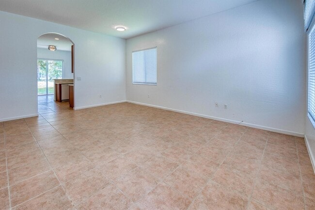 Building Photo - 139 2 Pine Dr