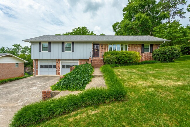 Building Photo - Beautiful East Brainerd Homes