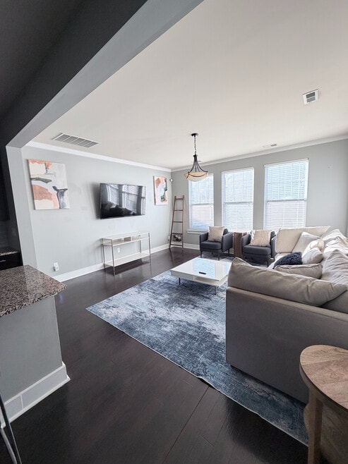 Building Photo - 2435 Double Oaks Rd