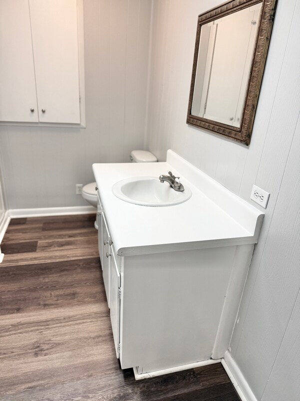 Building Photo - 118 S Tillman St