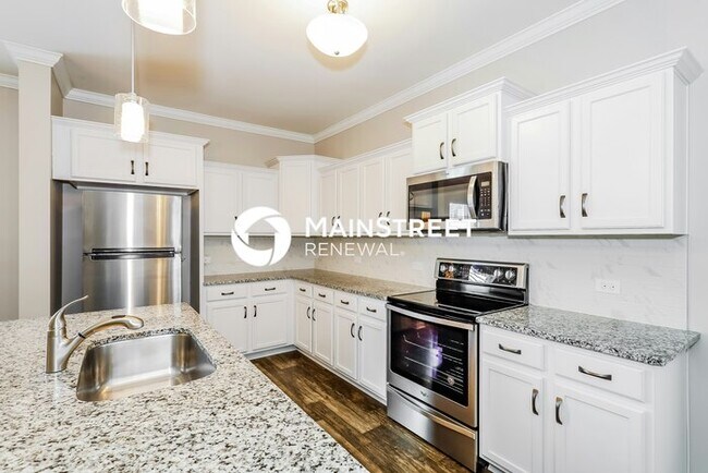 Building Photo - 3 Bedroom Pet-Friendly Home in York, SC with Main Street Renewal