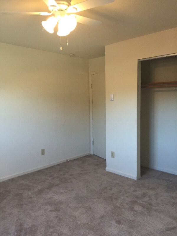 Building Photo - 3736 Carman Rd