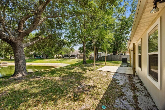Building Photo - 12461 Richfield Blvd