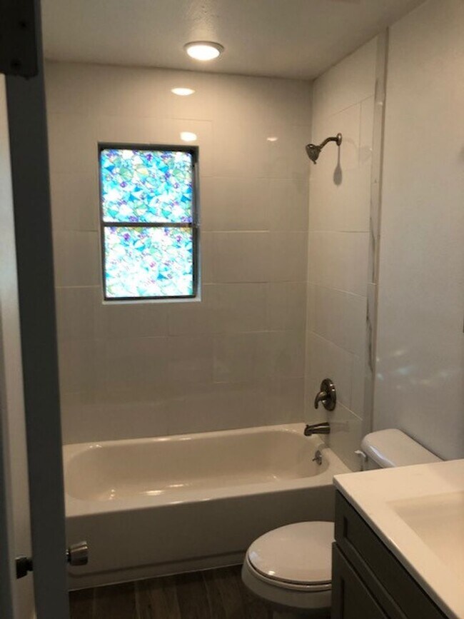 Building Photo - 2 Bedroom, 1 Bath, 1 Car Carport with Shed...