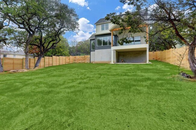 Building Photo - 2603 Nocona Trail