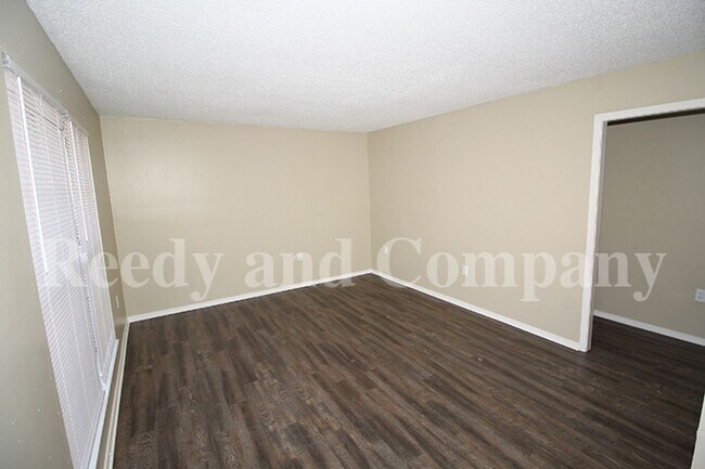 Building Photo - 5158 Breckenwood Dr