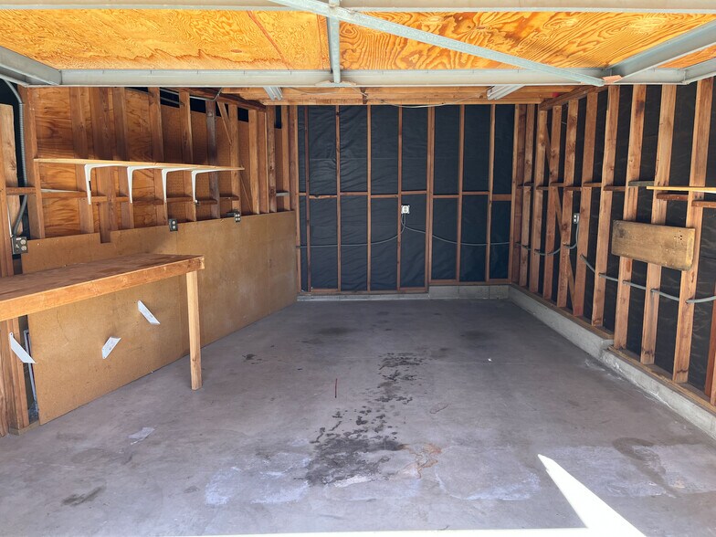 Building Photo - 4477 Meadowlark Ln