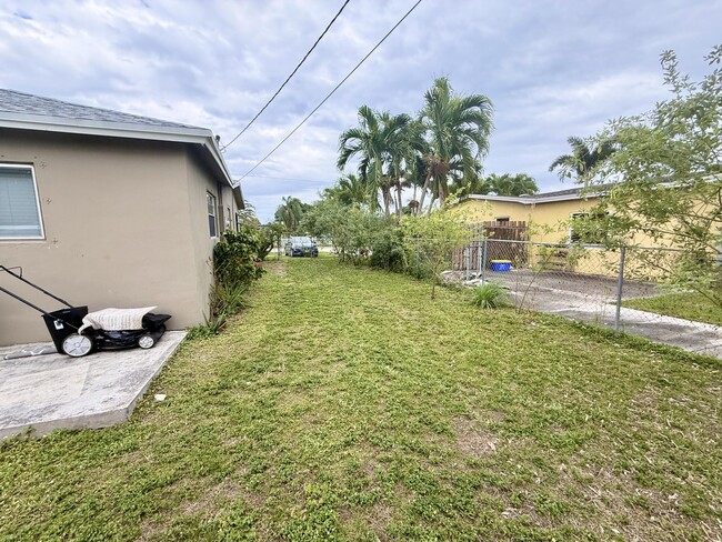 Building Photo - 310 Washington Ave