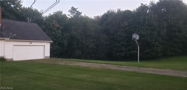 Building Photo - 12765 Butternut Rd