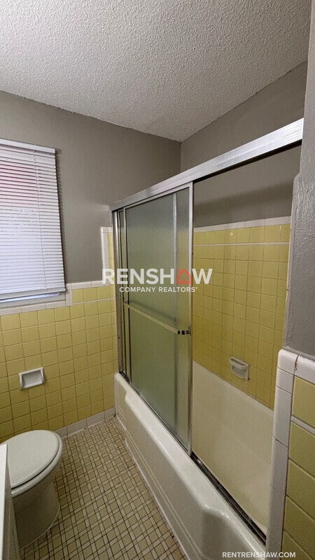 Building Photo - 4243 Vann Ave